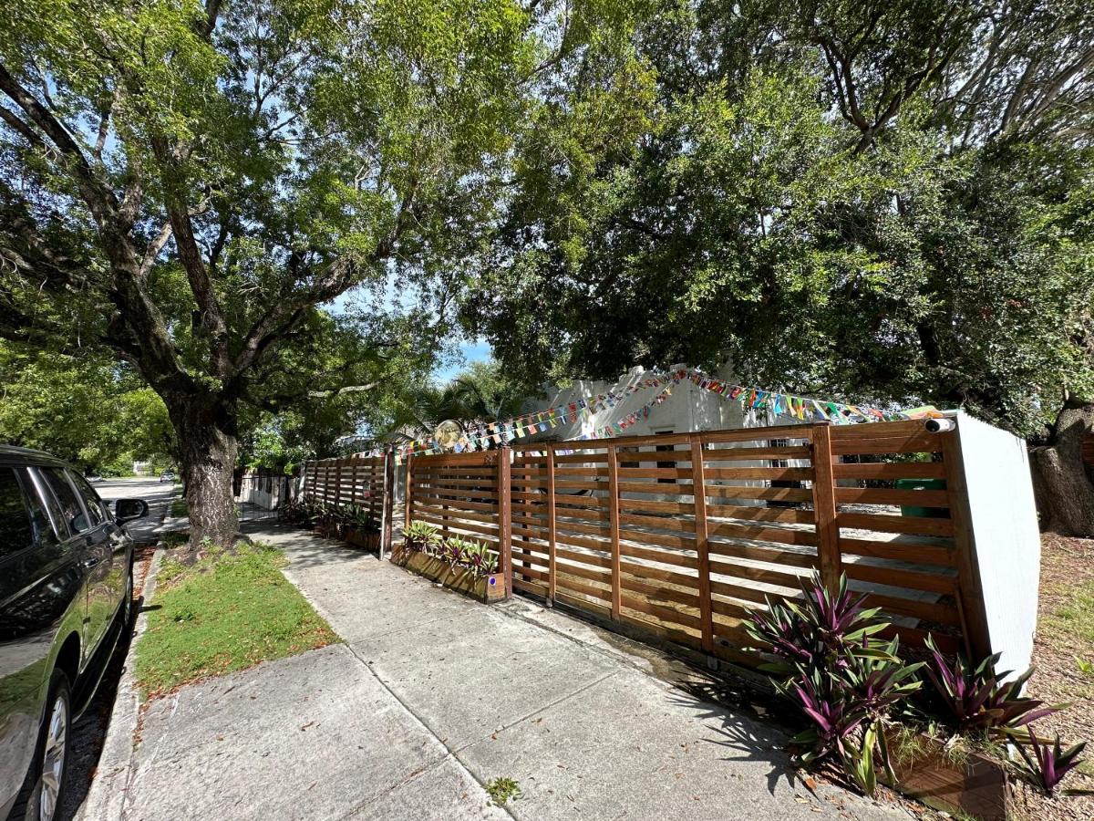 Oqp Vacations Design District Hostel Miami Luaran gambar